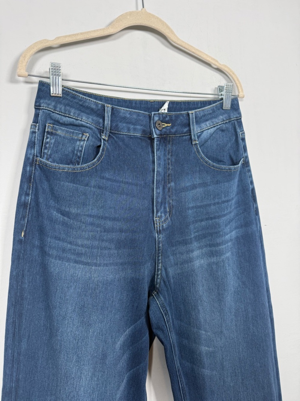 Halara Flex™ Mid Rise Rolled Hem Casual Straight Leg Jeans, Size M - Picture 2 of 8